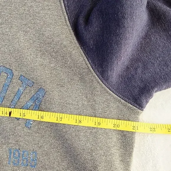 Minnesota Timberwolves Sweatshirt Medium Gray Blue Raglan NBA Athleisure Unisex - Picture 8 of 9